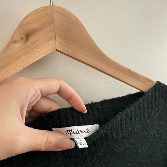 MADEWELL Black Tier Sleeve Wool Oversized Sweater - Picture 4 of 9